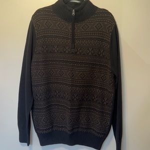 100 % cotton makes the body of the sweater